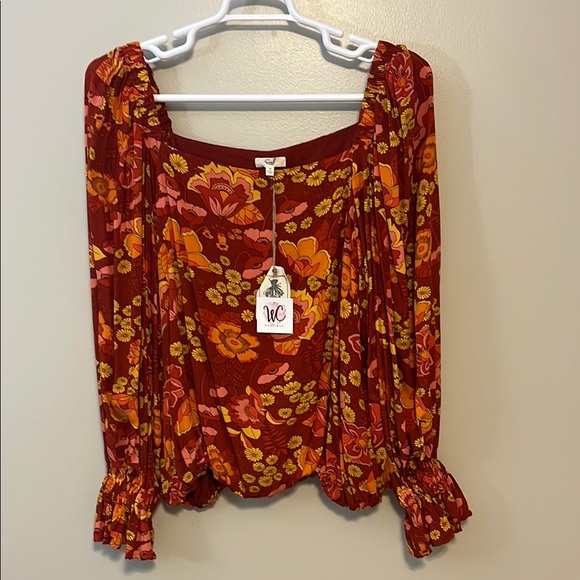 Easel Los Angeles Tops - Easel Los Angeles Floral Long Sleeve Red and Orange Square Neck Longsleeve Sz 3X